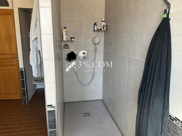 Maison 7 pièce(s) 4 chambre(s) 164 m²