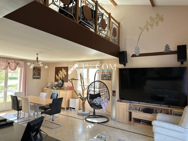 Maison 7 pièce(s) 4 chambre(s) 164 m²