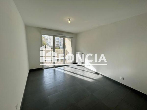 Location Appartement 2 pièces 46.9 m² - 4 RUE ANTOINE PRIMAT Villeurbanne 69100