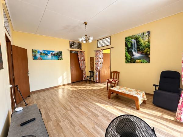 INVESTISSEURS – IMMEUBLE À FORT POTENTIEL AVEC LOCAL COMMERCIAL ET LOGEMENTS