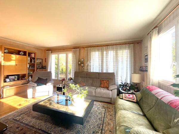 Maison Conflans Sainte Honorine 6 pièce(s) 134 m2 €420 000 ** - Référence 7315