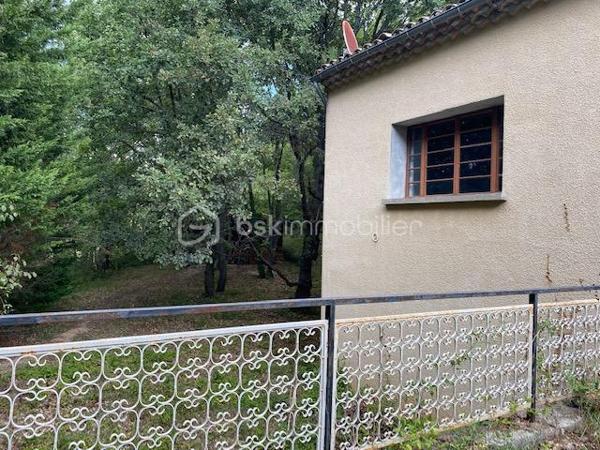 Maison en pierre de 175 m²