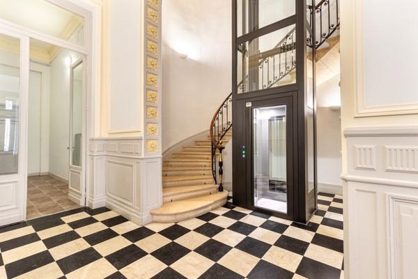 Vente Appartement de luxe Bordeaux 4 Pièces 143 m²