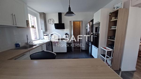 Petite maison de bourg pleine de charme à Cepoy.