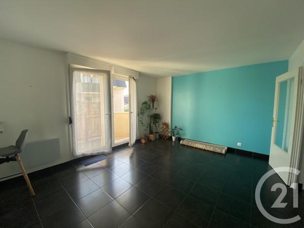 Appartement F1 à vendre  1 pièce - 31 m2 PONTAULT COMBAULT - 77