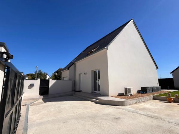 Belle Maison T6 Récente A la ville aux dames – 4 Chambres – Jardin Clos – Garage – Quartier Résidentiel