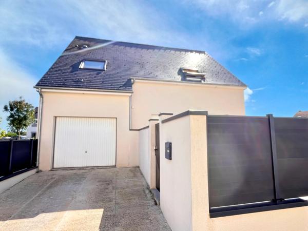 Belle Maison T6 Récente A la ville aux dames – 4 Chambres – Jardin Clos – Garage – Quartier Résidentiel