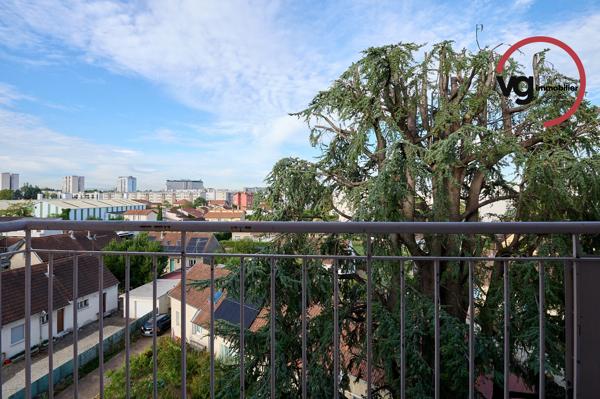 Appartement à vendre, 4 pièces - Villeurbanne 69100