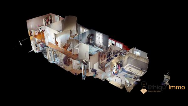Maison de caractère de 200m2 sur 2700m2 de terrain avec dépendances