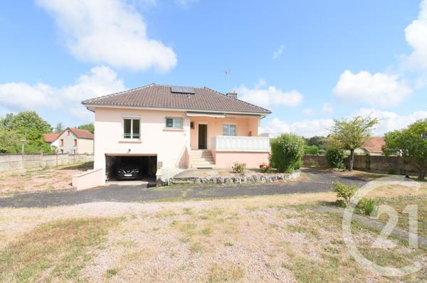 Maison à vendre  4 pièces - 99 m2 ST GERMAIN DES FOSSES - 03