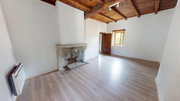 Maison Vertrieu 10 pièce(s) 240 m2