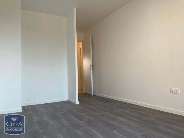 Appartement à louer 3 pièces 66.93m² Égly (91520)