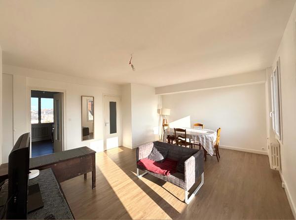 Hyper centre de Montluçon, Appartement F4 (82 m²) Montlucon