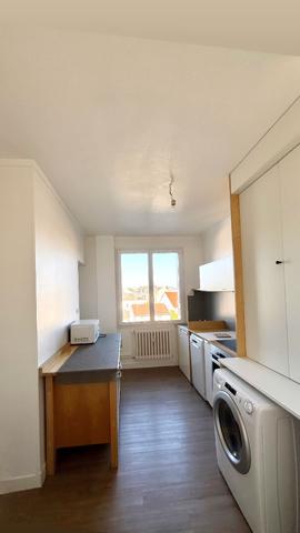 Hyper centre de Montluçon, Appartement F4 (82 m²) Montlucon