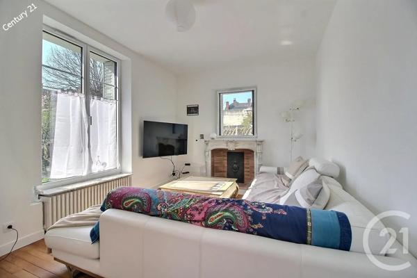 Maison à vendre  6 pièces - 145 m 2   CHATEAU THIERRY  - 02