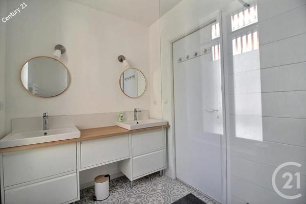 Maison à vendre  6 pièces - 145 m 2   CHATEAU THIERRY  - 02