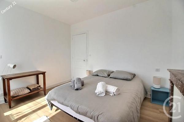 Maison à vendre  6 pièces - 145 m 2   CHATEAU THIERRY  - 02