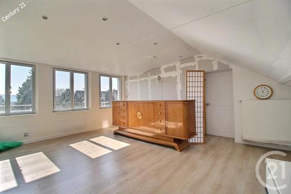 Maison à vendre  6 pièces - 145 m 2   CHATEAU THIERRY  - 02