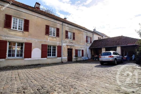 Maison à vendre  6 pièces - 145 m 2   CHATEAU THIERRY  - 02