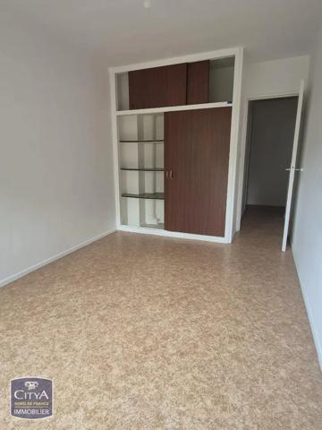 Appartement à louer 2 pièces 55.26m² Maubeuge (59600)
