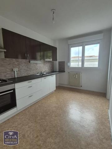 Appartement à louer 2 pièces 55.26m² Maubeuge (59600)