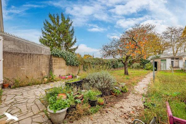 Maison à vendre |  Saint-Pierre-des-Corps |  4 pièces | 75 m²