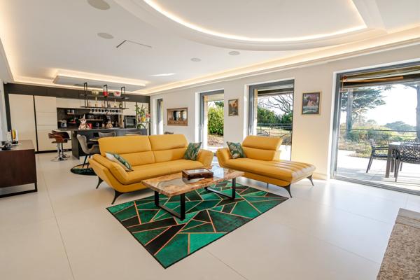 Vente Maison de luxe Guidel 19 Pièces 571 m²