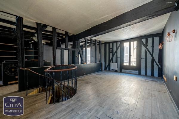 Local commercial à vendre 82.61m²