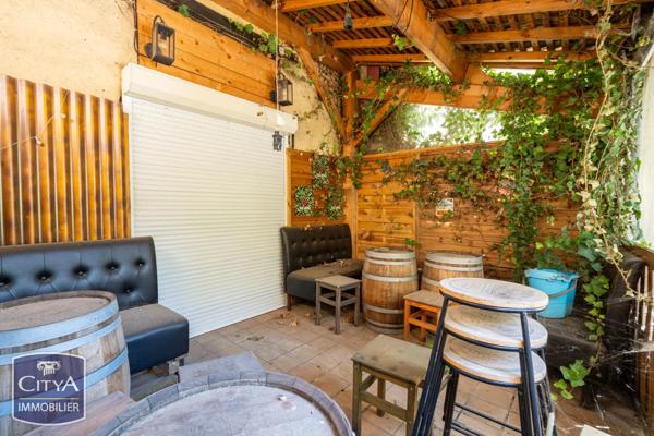 Local commercial à vendre 82.61m²