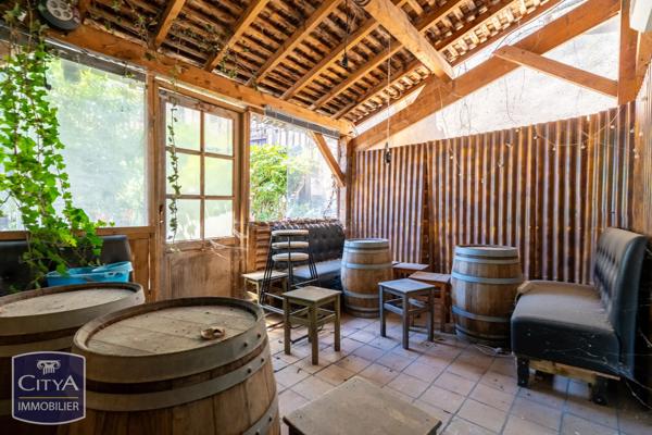 Local commercial à vendre 82.61m²