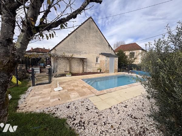 Maison de plain pied avec piscine proche centre ville