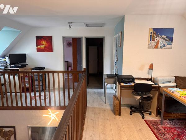 Maison de plain pied avec piscine proche centre ville