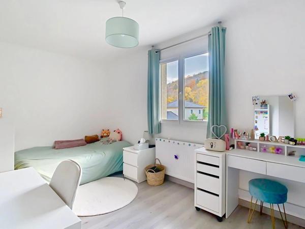 À vendre SPLENDIDE MAISON MODERNE AVEC PISCINE ET PRESTATIONS HAUT DE GAMME – MONNETIER-MORNEX