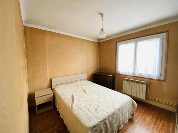 Saint-Vincent-de-Paul (40990) Maison 3 chambres , de plain-pied avec dépendances sur 1 700 m²