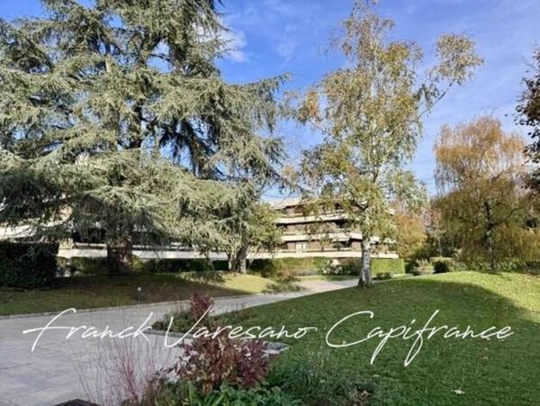 Appartement à vendre 3 pièces NOISY LE ROI (78)