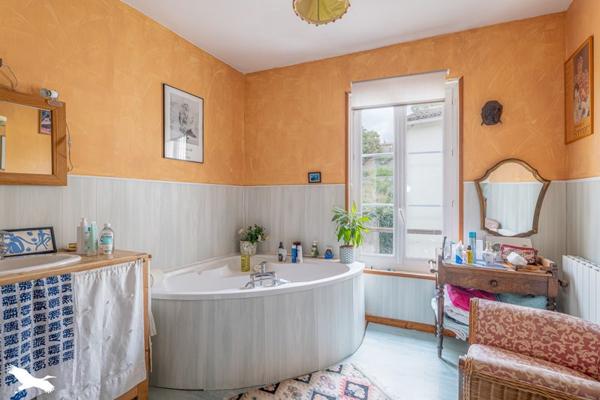 Maison à vendre |  Saintes |  5 pièces | 143 m²