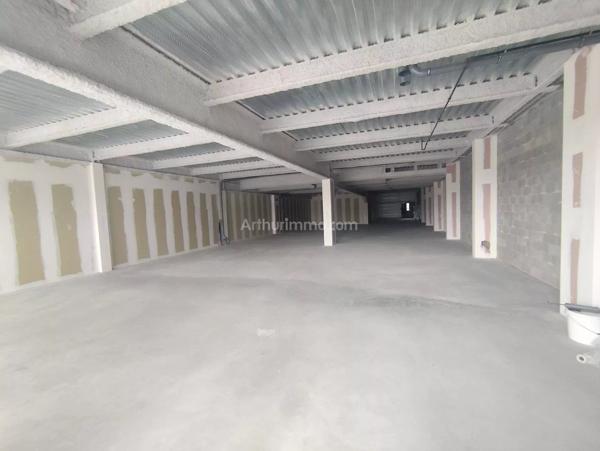Vente                                                      Local commercial
                        
                     1 pièces                      407 m2                     à Colmar