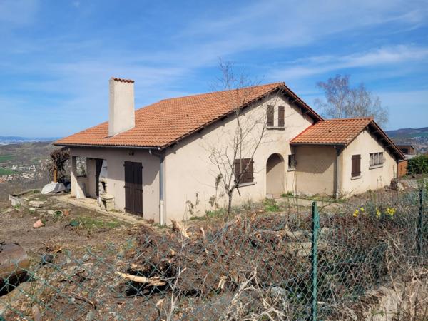 Maison à vendre - 4 pièces - VEYRE MONTON (63) - 295 000 euros