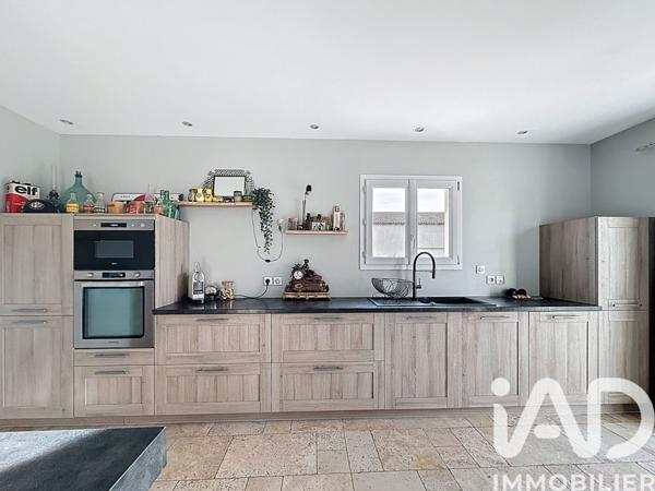 Maison à vendre 5 pièces 135 m² Caumont-sur-Durance