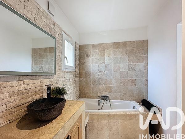 Maison à vendre 5 pièces 135 m² Caumont-sur-Durance