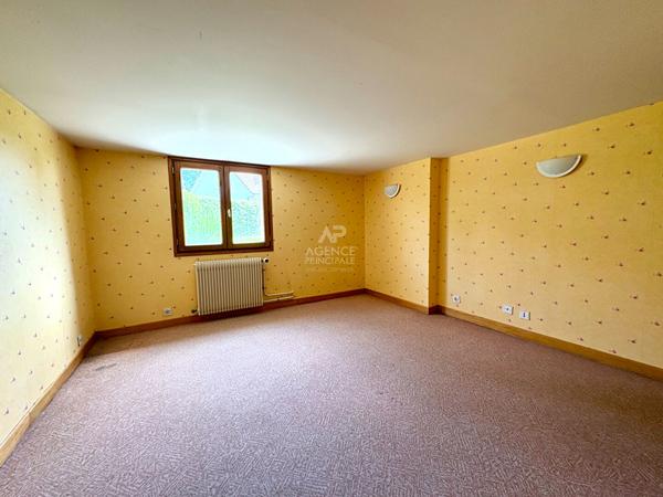 MAISON - CONFLANS STE HONORINE - 6 PIÈCES - 95 m2 415 000 € **  - Référence  8196