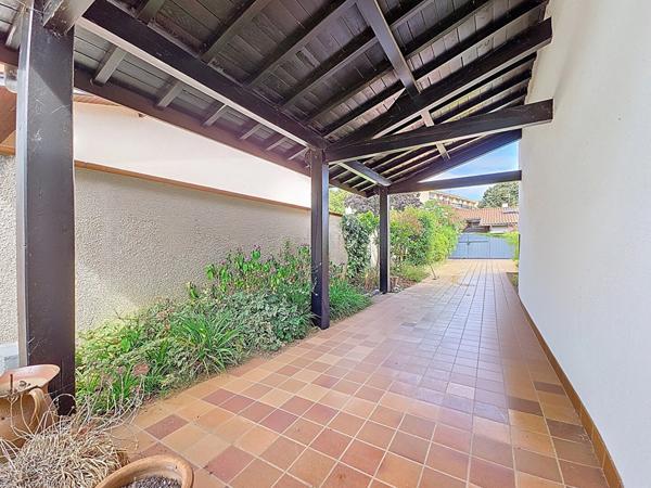 Maison 5 pièces de 137m² sur un terrain de 368m² à vendre en exclusivité au centre-ville de Ramonville Saint-Agne