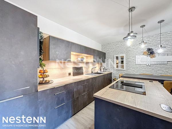 Charmant appartement meublé 3 pièces 58 m² entièrement rénové avec cellier & place de parking dans garage privé