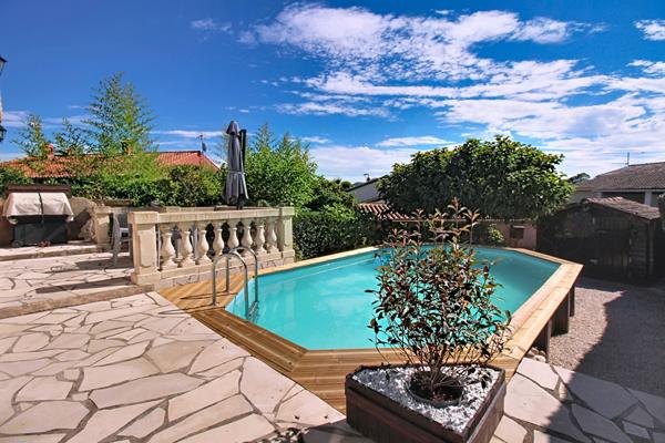 A VENDRE EN EXCLUSIVITÉ Charmante Maison à Vendre à Taradeau - 3 chambres - véranda - Piscine - proche des commdités