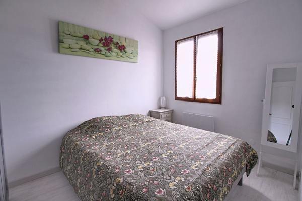 A VENDRE EN EXCLUSIVITÉ Charmante Maison à Vendre à Taradeau - 3 chambres - véranda - Piscine - proche des commdités