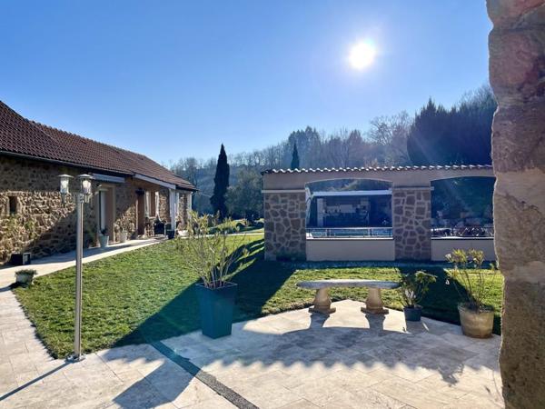 Maison à vendre |  Aubin |  9 pièces | 240 m²