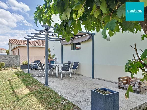 Maison Saint Romain Le Puy 5 pièce(s) 82.50 m2- terrain -dépendance