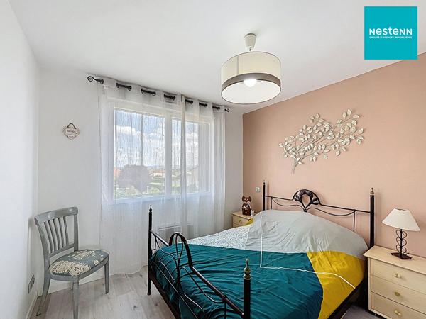 Maison Saint Romain Le Puy 5 pièce(s) 82.50 m2- terrain -dépendance