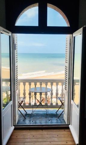 Vente Appartement de luxe Villers-sur-Mer 6 Pièces 160 m²
