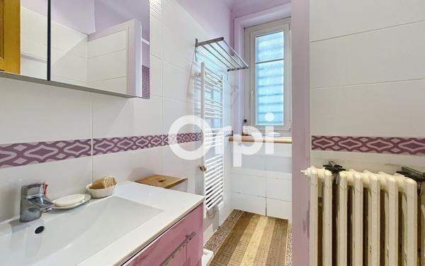 Maison à vendre    4 pièces •  Brive-la-Gaillarde